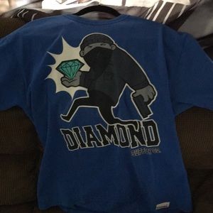 2 men’s Diamond Supply shirts